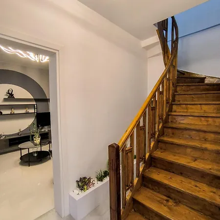Ermina House Tatil Evi *