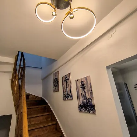 Tatil Evi Ermina House İskados