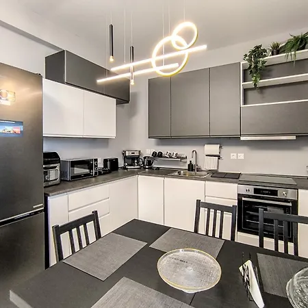 Ermina House Holiday home *